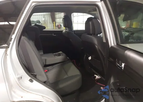 2012 Kia Sorento Lx from USA, damaged, VIN 5XYKT3A68CG209196